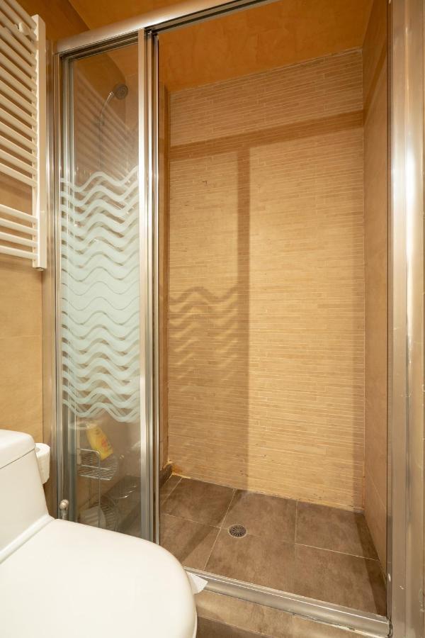 Acropolis Metro St.3 Bedrοοms 6 Persons Maisonette Афины Экстерьер фото