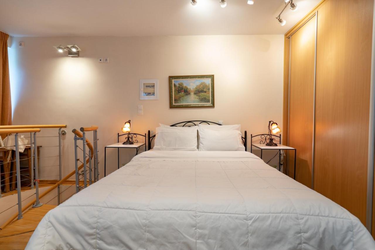 Acropolis Metro St.3 Bedrοοms 6 Persons Maisonette Афины Экстерьер фото