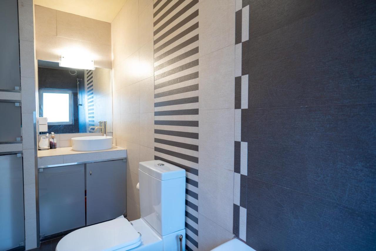 Acropolis Metro St.3 Bedrοοms 6 Persons Maisonette Афины Экстерьер фото